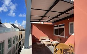 Las Canteras Ático con terraza de 16m2 Rosamar